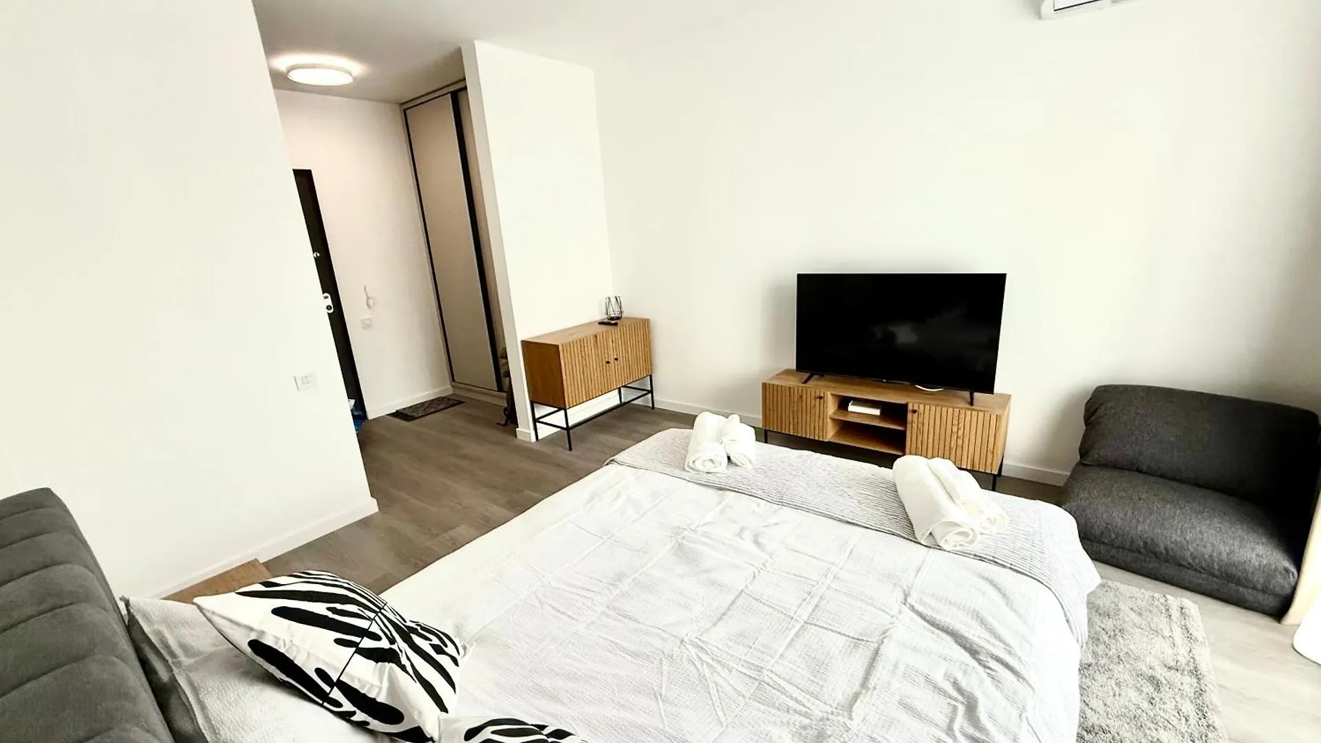 Rulu Studio Plaza Mall Bucharest Apartment