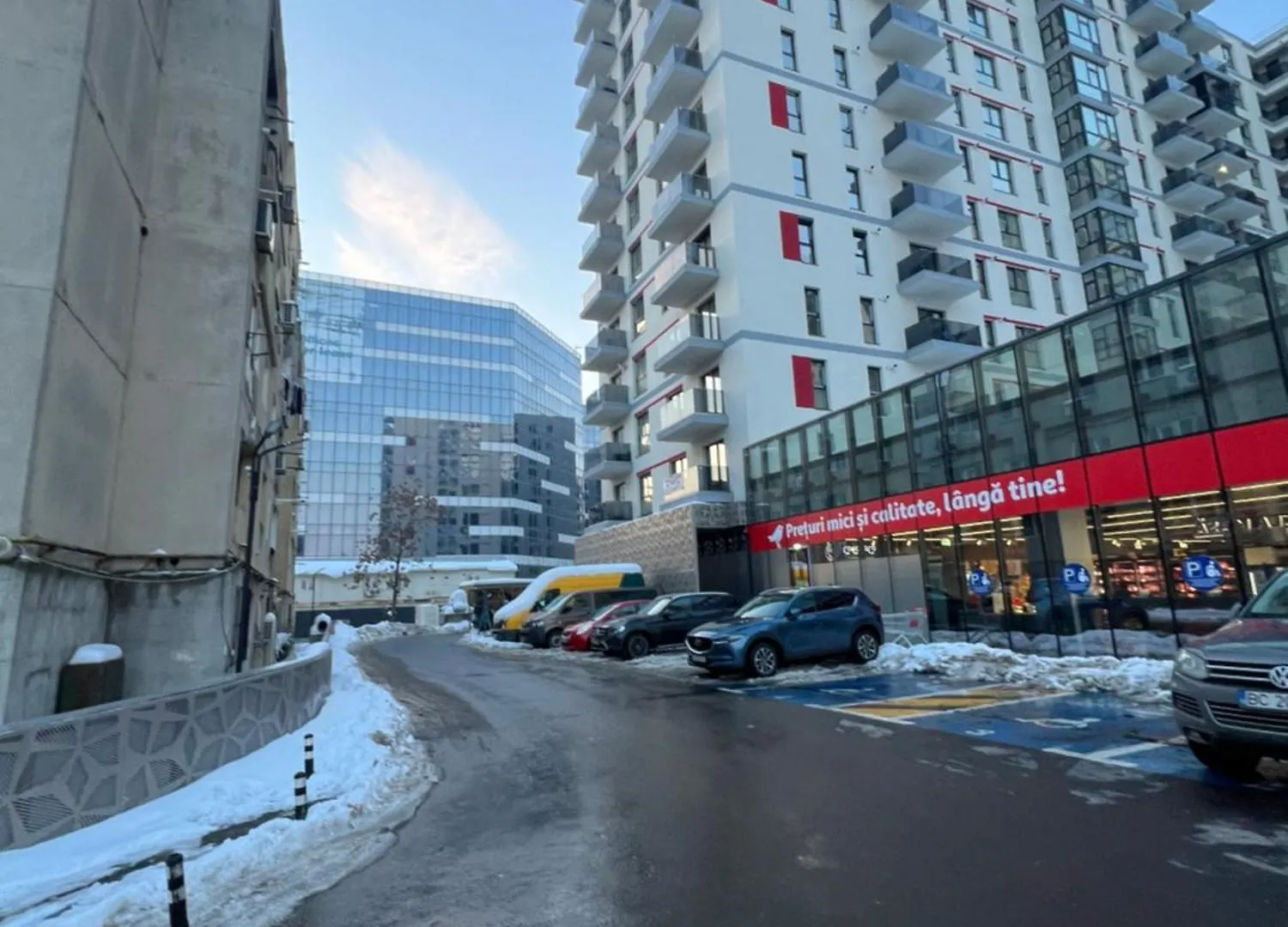 Rulu Studio Plaza Mall Bucharest 0*,